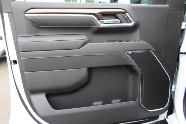 new 2025 Chevrolet Silverado 3500 car, priced at $58,912