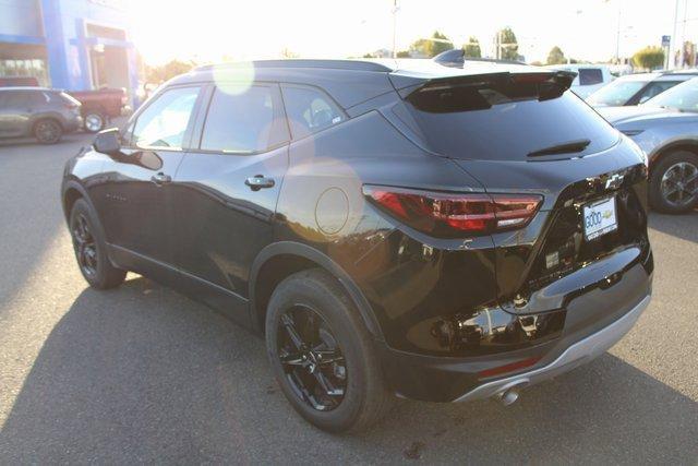 new 2025 Chevrolet Blazer car, priced at $36,814