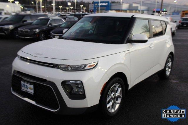 used 2022 Kia Soul car, priced at $17,301