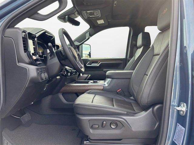 new 2025 Chevrolet Silverado 2500 car, priced at $83,618