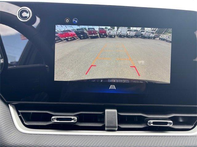 new 2026 Chevrolet Equinox car, priced at $27,318