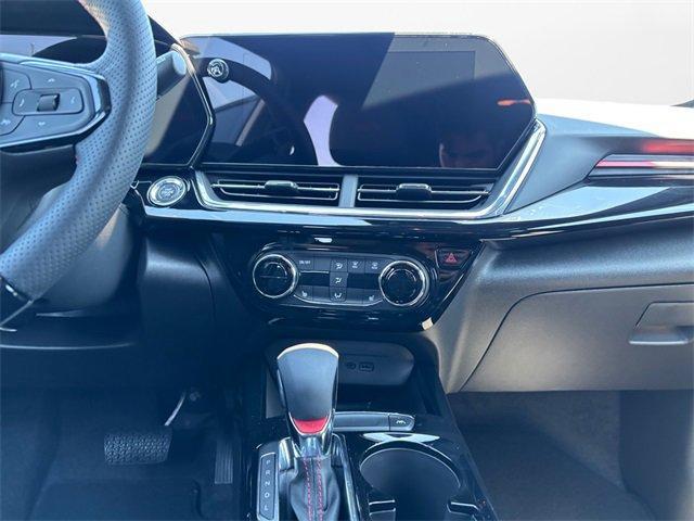 new 2025 Chevrolet Trax car, priced at $25,464