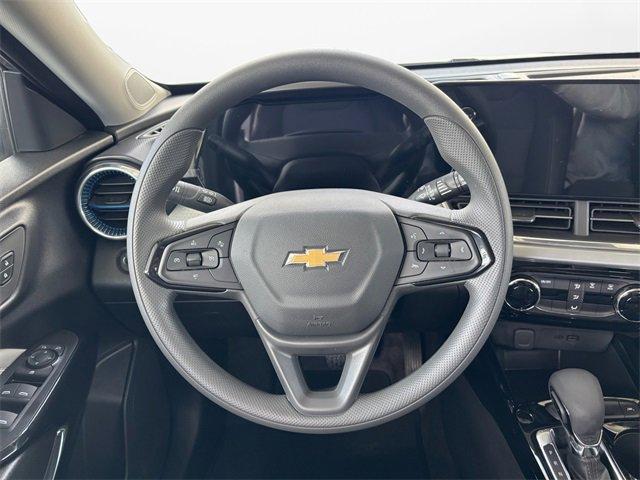 new 2025 Chevrolet Trax car, priced at $22,209