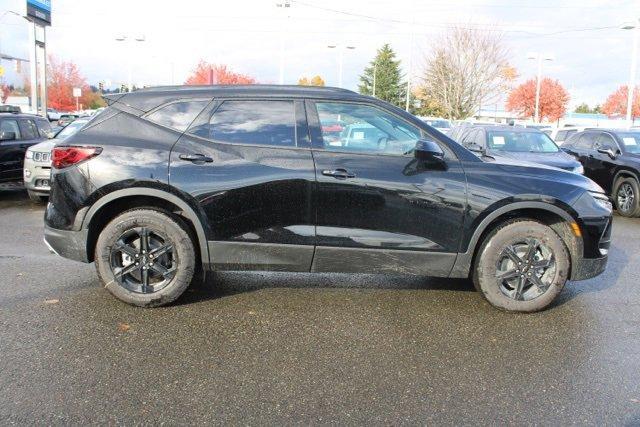 new 2025 Chevrolet Blazer car, priced at $37,388