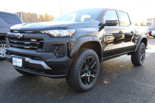 new 2024 Chevrolet Colorado car, priced at $39,985