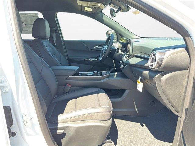 new 2026 Chevrolet Equinox car, priced at $32,652