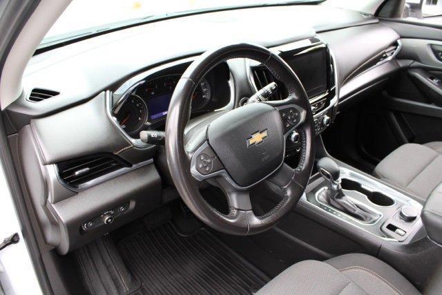 used 2021 Chevrolet Traverse car, priced at $25,401