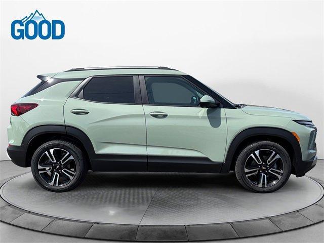 new 2025 Chevrolet TrailBlazer car, priced at $28,276