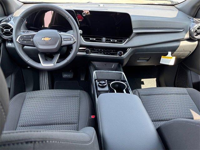 new 2026 Chevrolet Equinox car, priced at $28,895