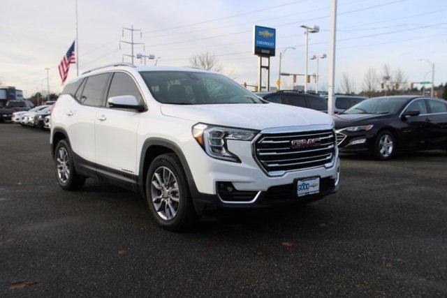 used 2024 GMC Terrain car, priced at $26,635