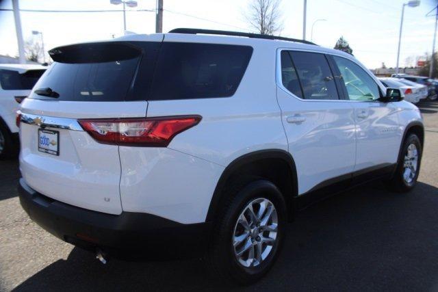used 2020 Chevrolet Traverse car, priced at $23,676