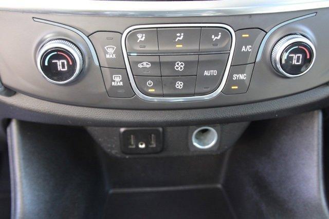 used 2020 Chevrolet Traverse car, priced at $23,676