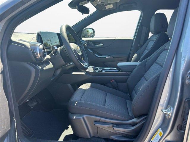 new 2026 Chevrolet Equinox car, priced at $27,318