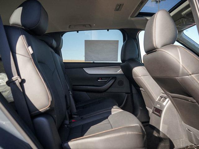 new 2025 Mazda CX-70 car, priced at $40,285