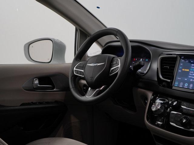 used 2018 Chrysler Pacifica Hybrid car, priced at $18,299