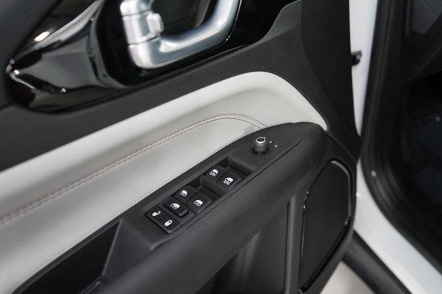 used 2024 Jeep Compass car, priced at $28,998