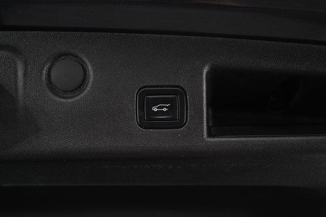 used 2022 Chevrolet Equinox car, priced at $25,998