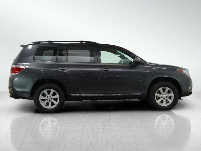 used 2013 Toyota Highlander car, priced at $18,998