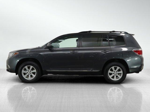 used 2013 Toyota Highlander car, priced at $18,998