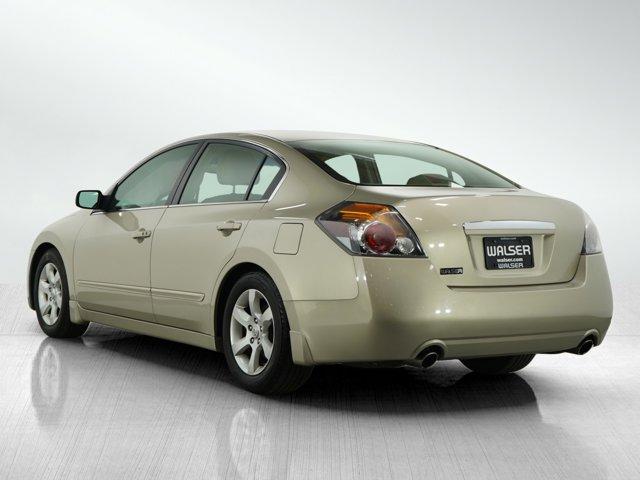 used 2009 Nissan Altima car, priced at $5,499