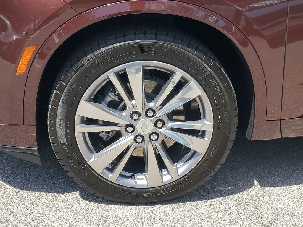 used 2023 Cadillac XT6 car, priced at $41,543