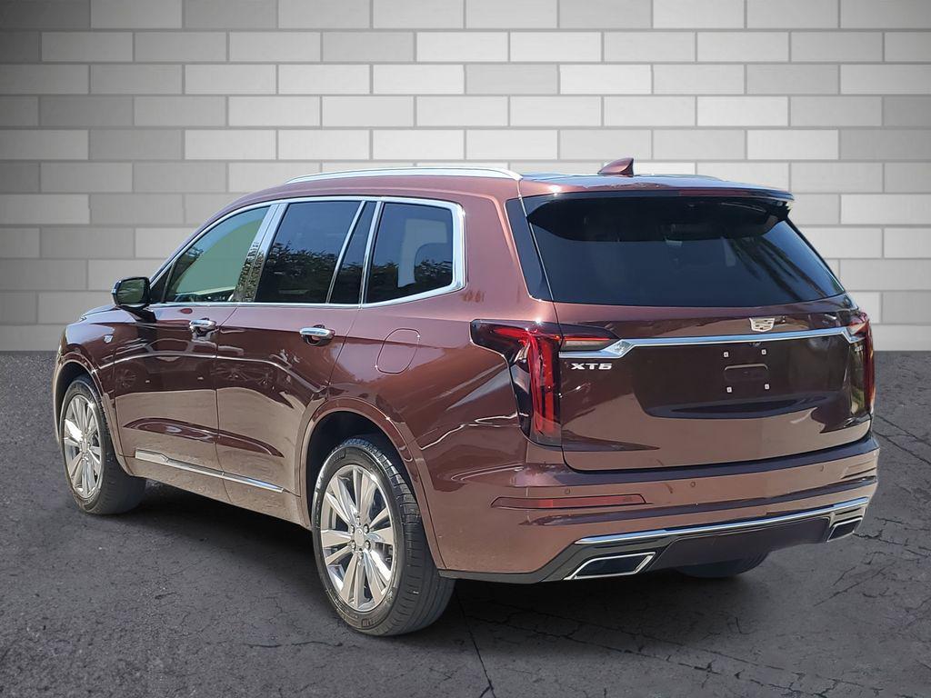 used 2023 Cadillac XT6 car, priced at $41,543