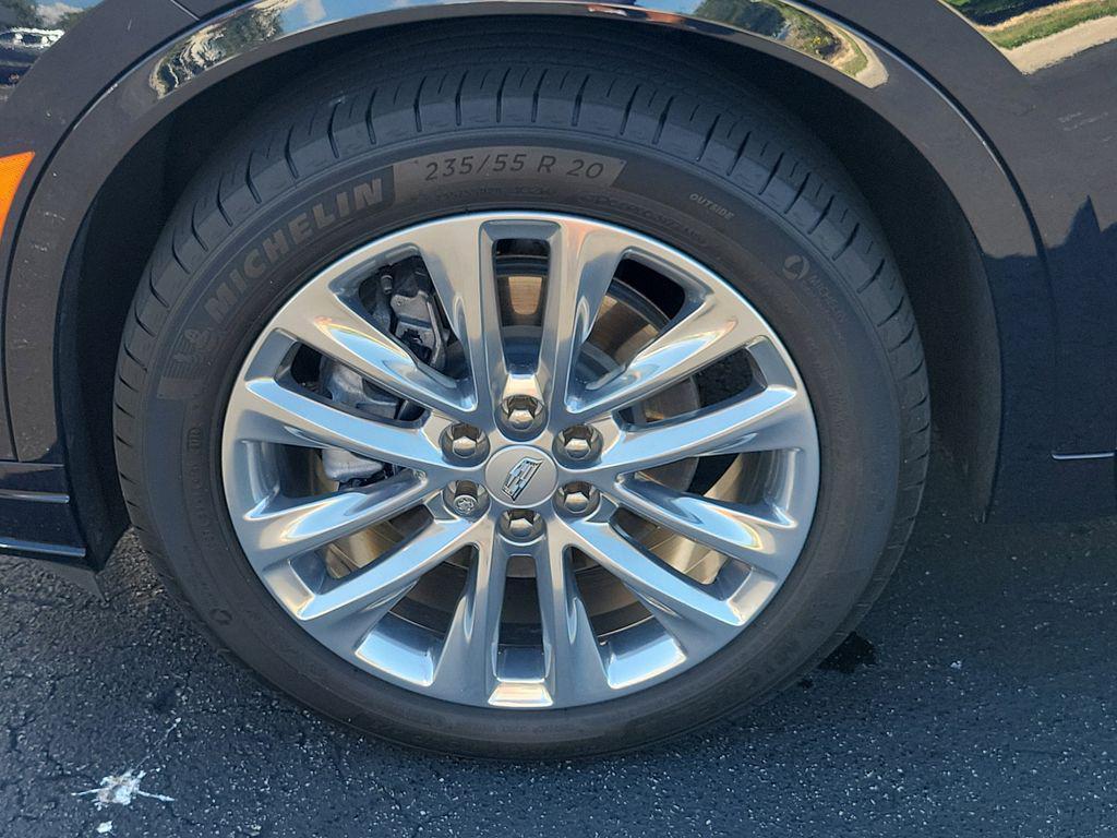 used 2022 Cadillac XT6 car, priced at $41,433