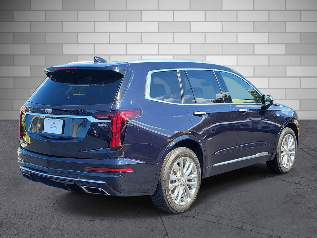 used 2022 Cadillac XT6 car, priced at $41,433