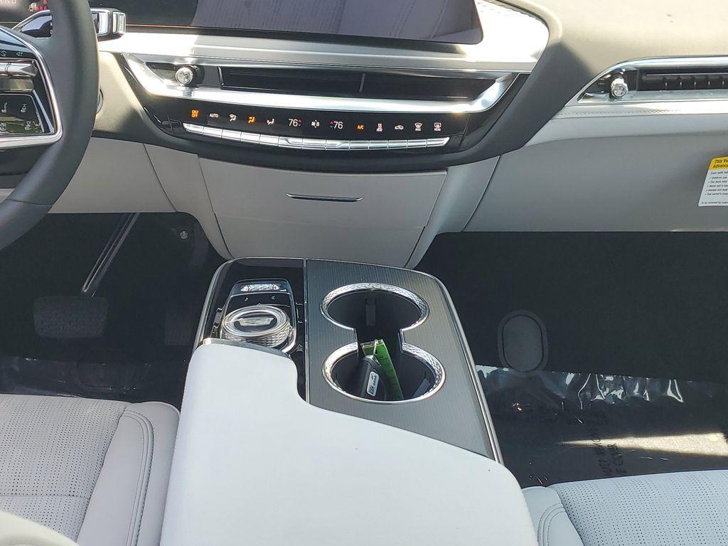 new 2025 Cadillac LYRIQ car, priced at $65,175