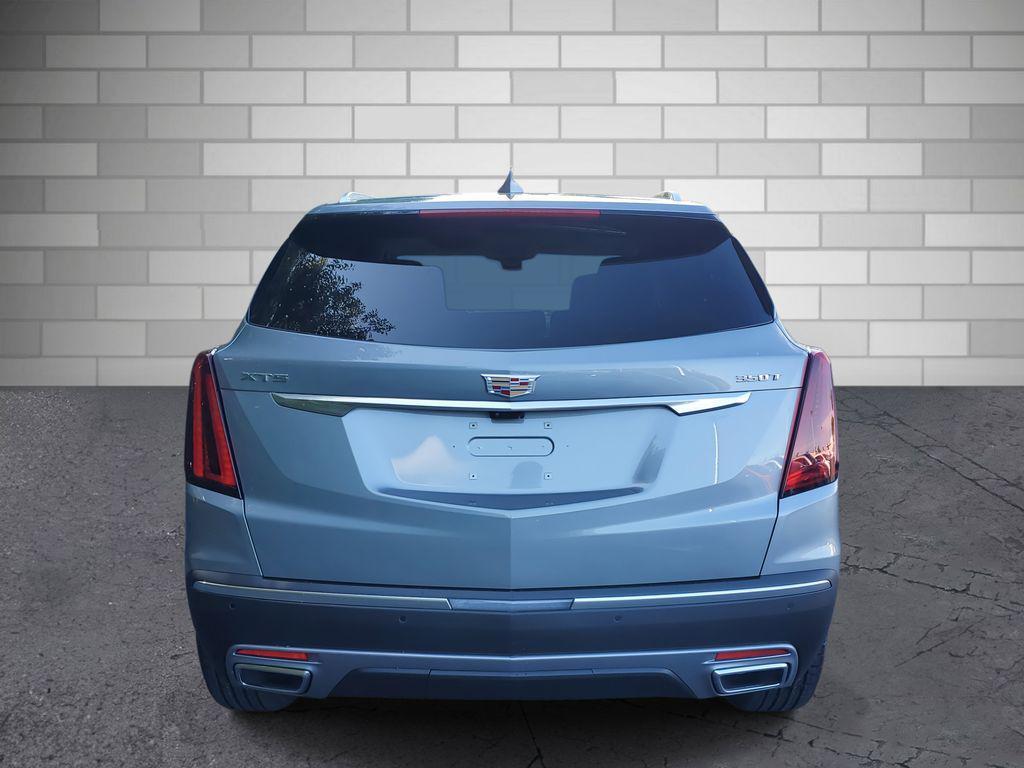 new 2025 Cadillac XT5 car, priced at $54,665
