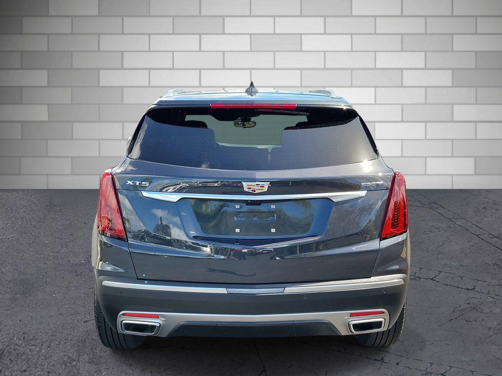 used 2023 Cadillac XT5 car, priced at $34,433