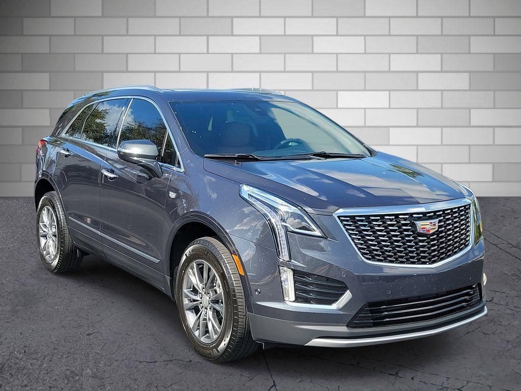 used 2023 Cadillac XT5 car, priced at $34,433