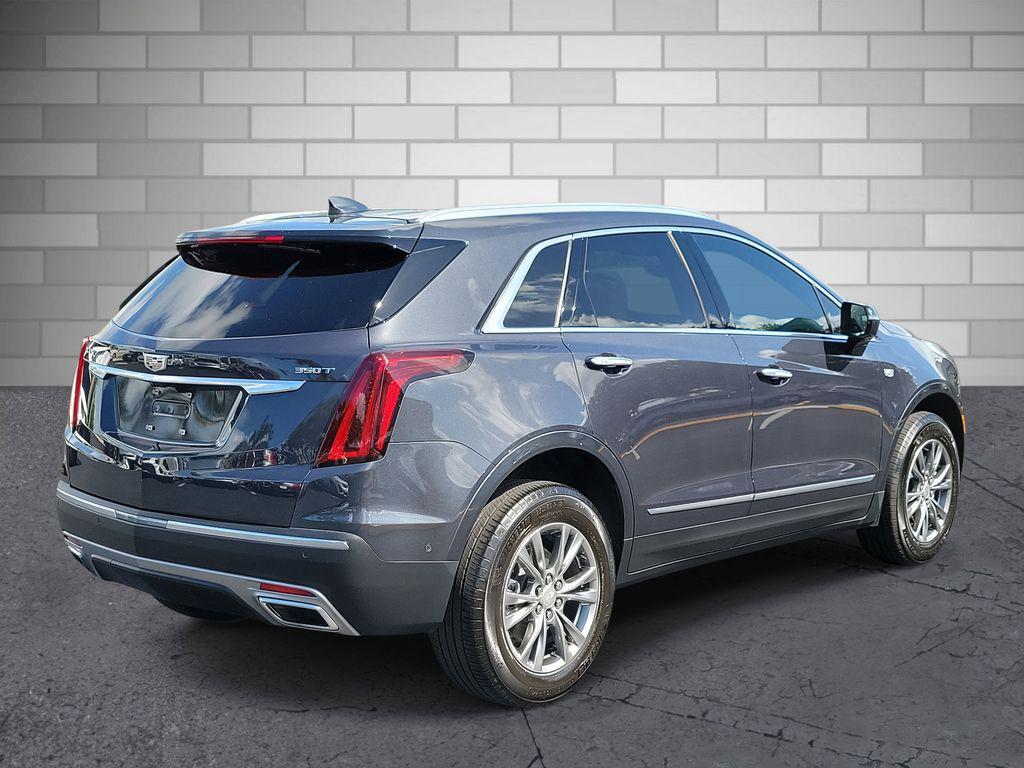 used 2023 Cadillac XT5 car, priced at $34,433