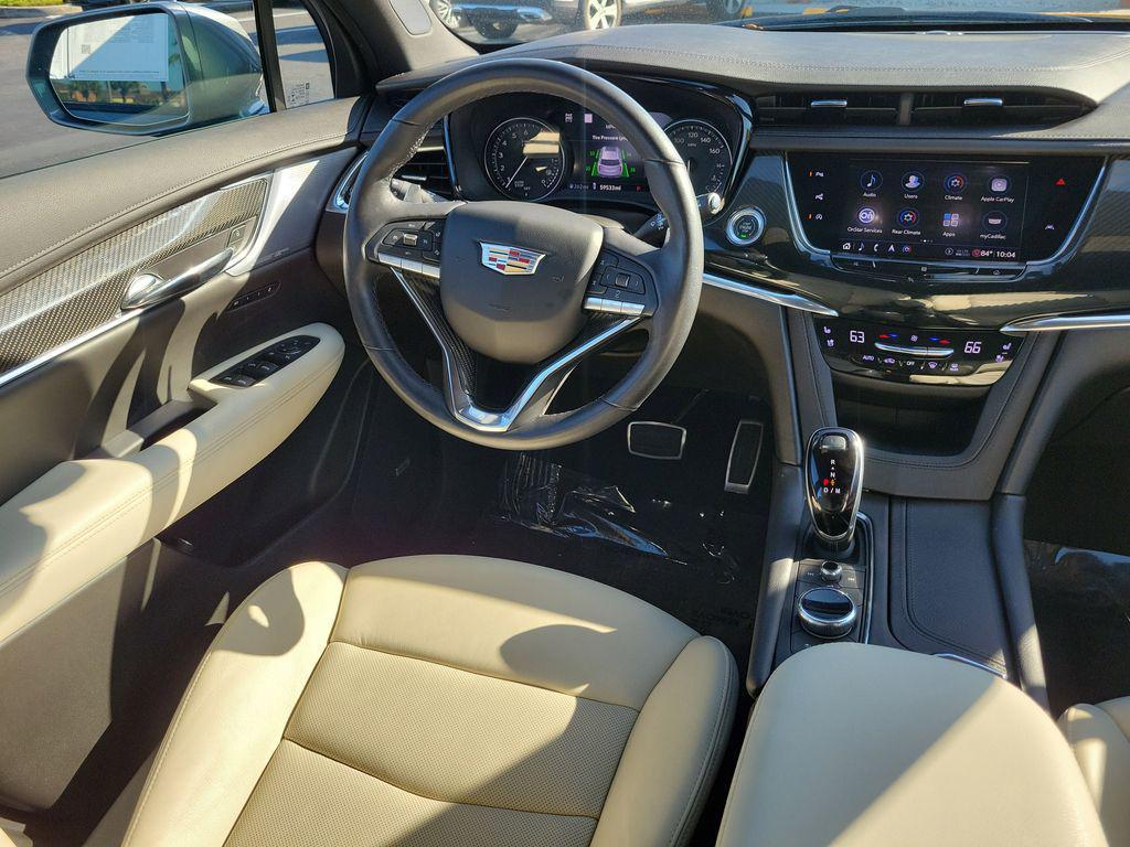 used 2020 Cadillac XT6 car, priced at $28,954