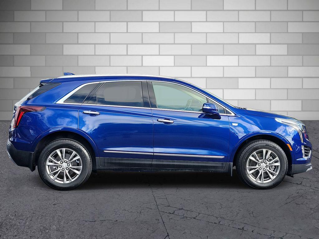 used 2023 Cadillac XT5 car, priced at $34,954