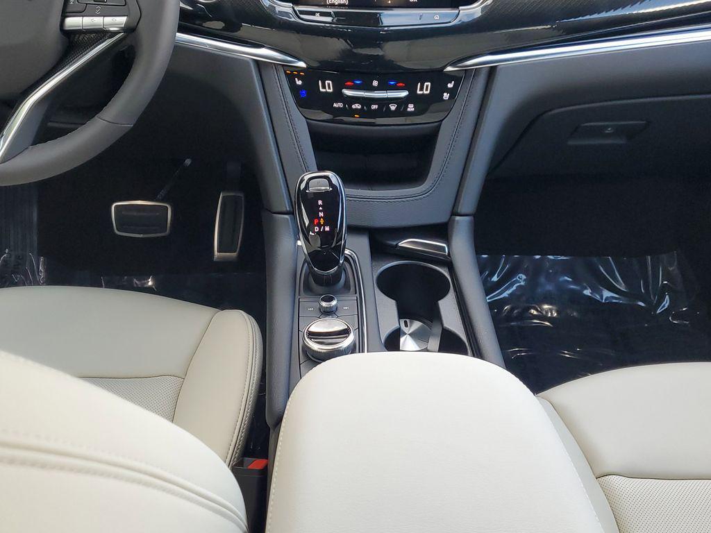 new 2025 Cadillac XT6 car, priced at $66,615