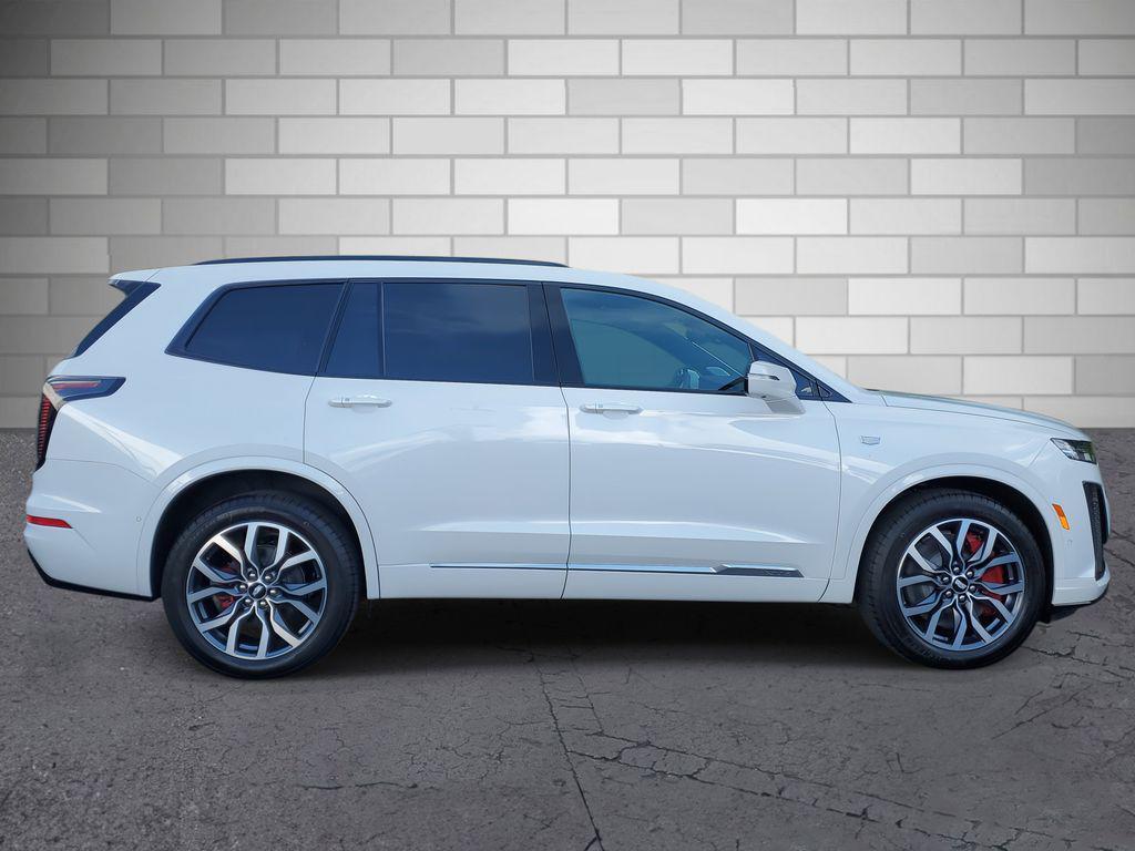 new 2025 Cadillac XT6 car, priced at $66,615