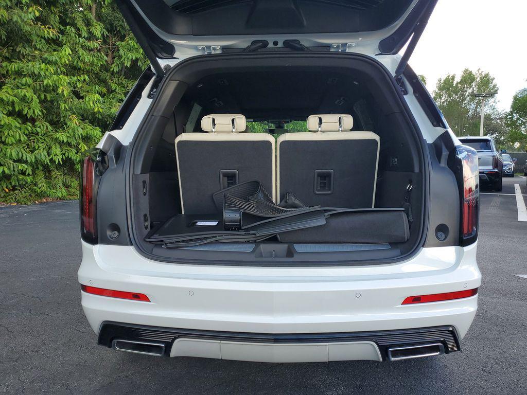 new 2025 Cadillac XT6 car, priced at $66,615