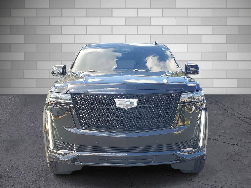 used 2022 Cadillac Escalade ESV car, priced at $69,754