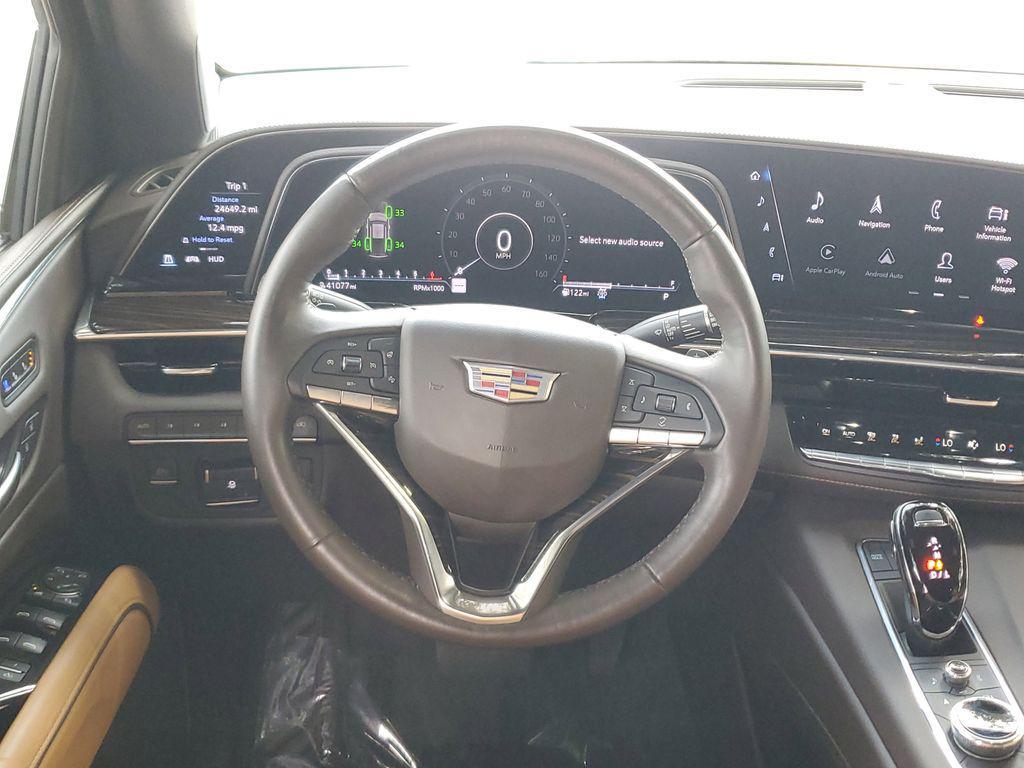 used 2022 Cadillac Escalade ESV car, priced at $69,231