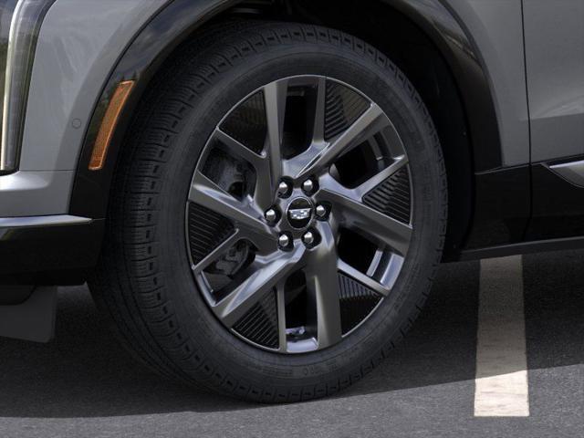 new 2025 Cadillac OPTIQ car, priced at $57,665