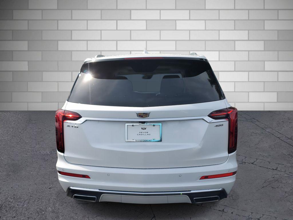 used 2023 Cadillac XT6 car, priced at $41,123
