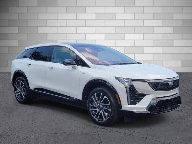 new 2025 Cadillac OPTIQ car, priced at $56,290