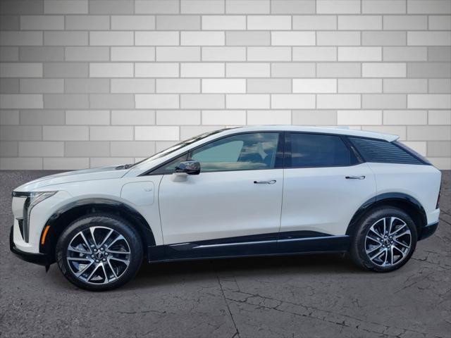 new 2025 Cadillac OPTIQ car, priced at $56,290