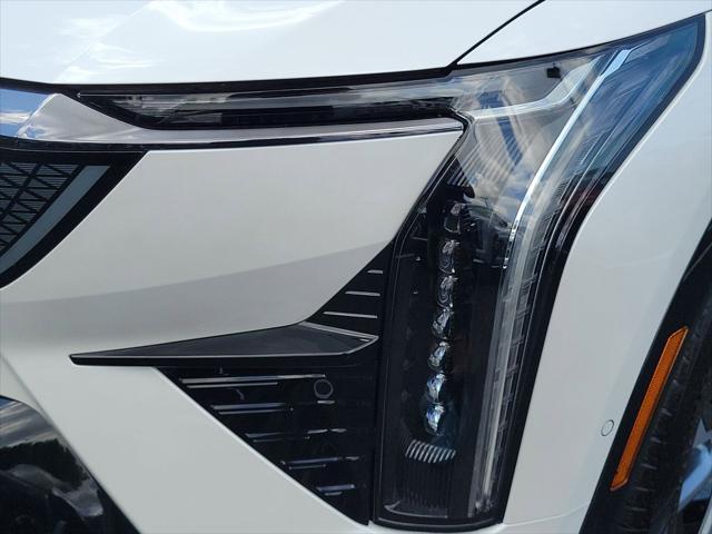 new 2025 Cadillac OPTIQ car, priced at $56,290