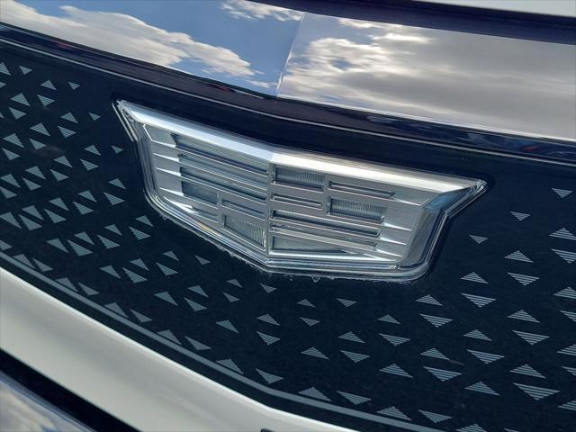 new 2025 Cadillac OPTIQ car, priced at $56,290