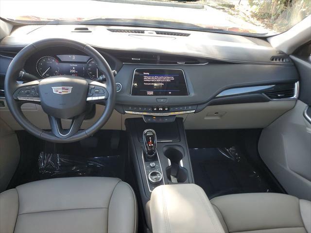 used 2022 Cadillac XT4 car, priced at $31,323