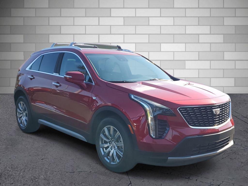 used 2022 Cadillac XT4 car, priced at $26,123