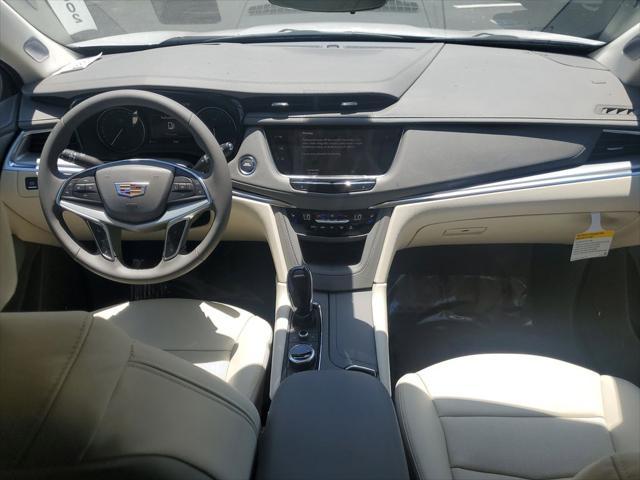 new 2025 Cadillac XT5 car, priced at $58,090