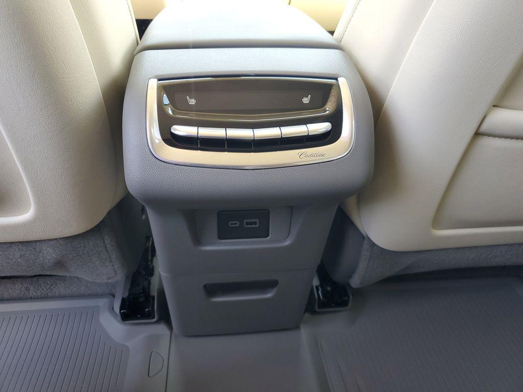 new 2025 Cadillac XT6 car, priced at $61,340
